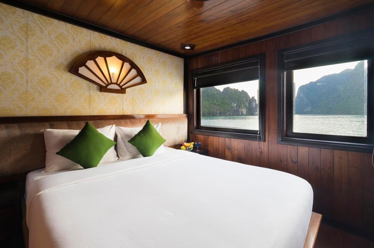 Garden Bay Premium Cruise Hotel Ha Long Exterior foto